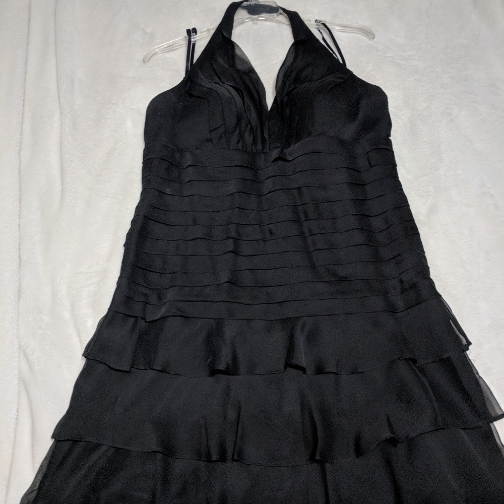 Gorgeous little black dress